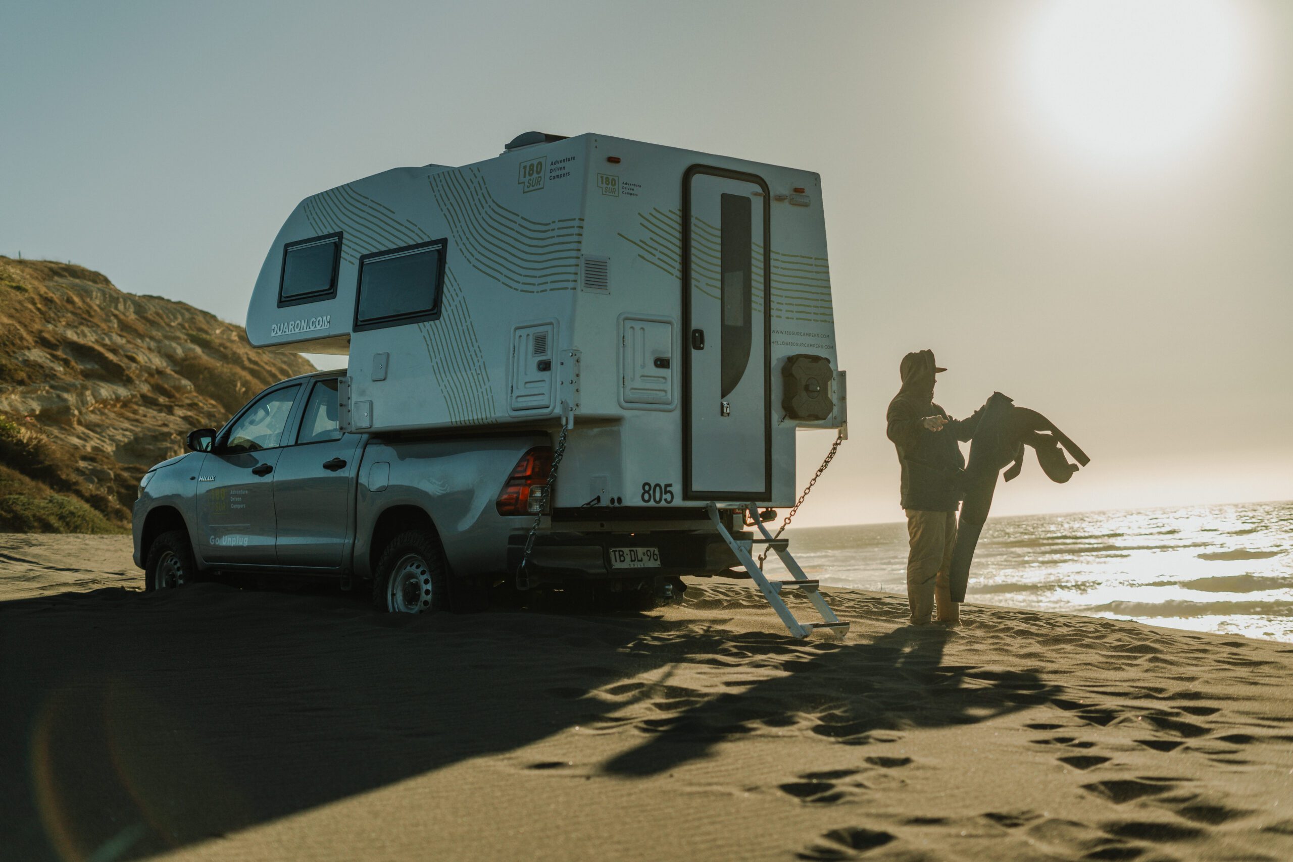 2. 180 Sur Campers Rental - Duaron Zion camper 4x4 - exterior - outdoor vanlife