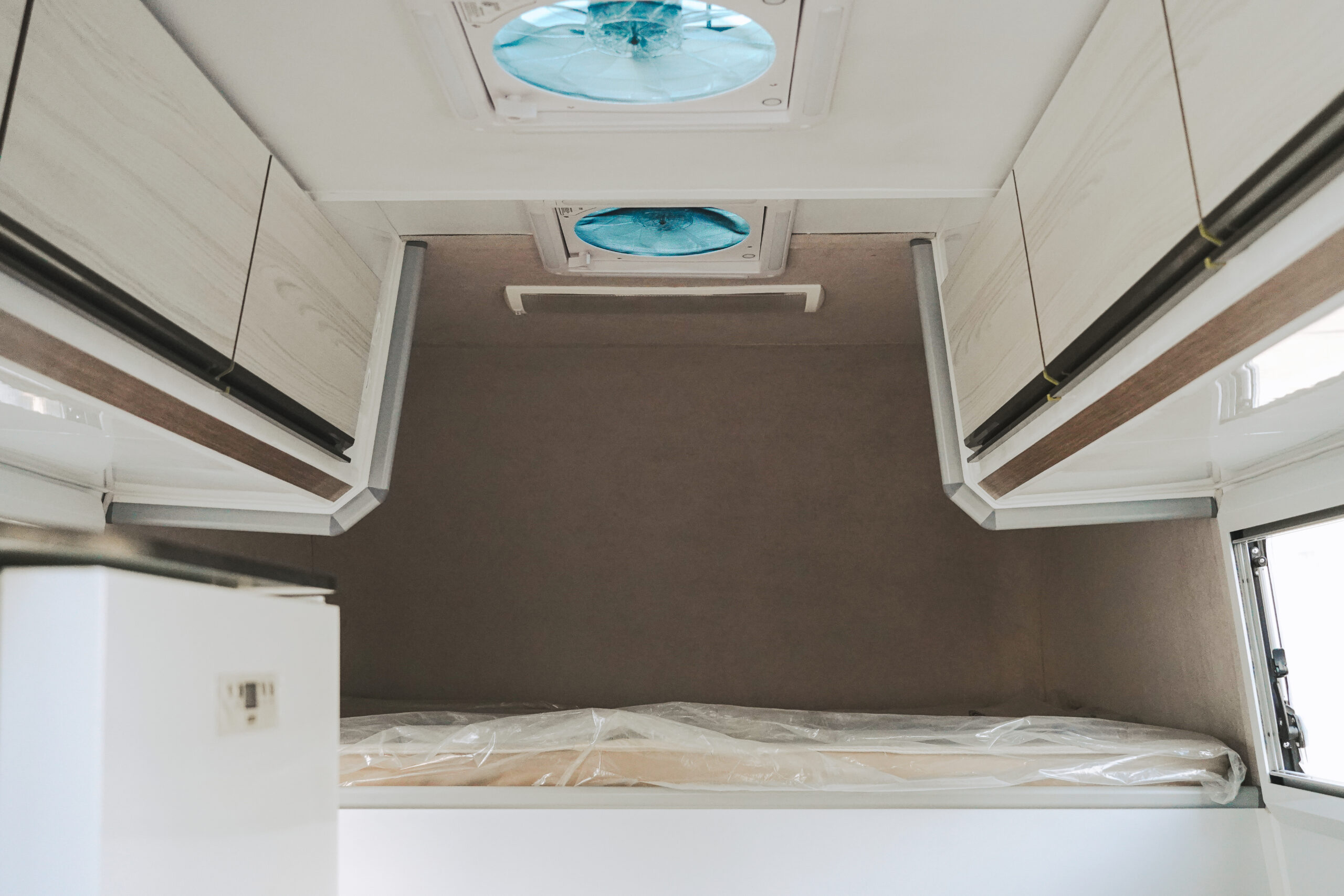 3 Camper ATLAS Duaron x 180 Sur